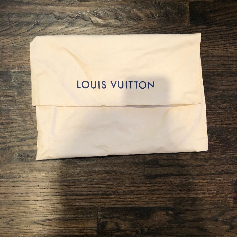 Louis Vuitton Dust bag cover